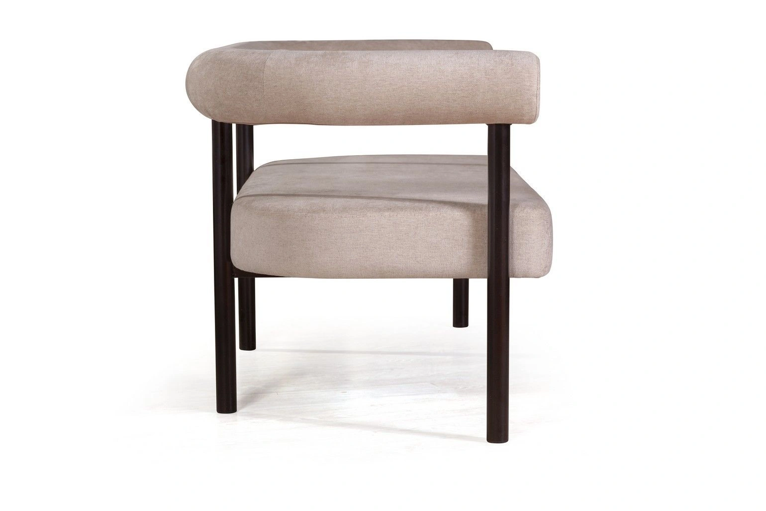 Диван Biggi, шенилл Puffy beige / опоры черные изображение Диван Biggi, шенилл Puffy beige / опоры черные фото