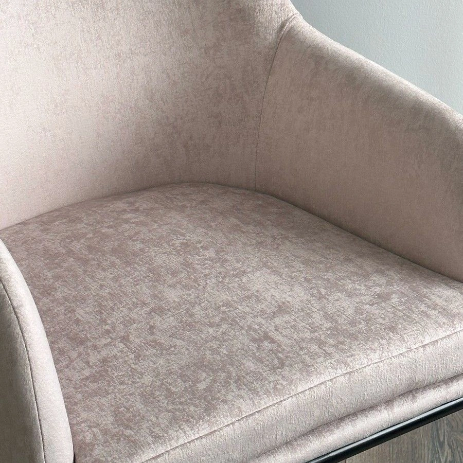 Стул Lancaster, велюр тауп изображение Стул Lancaster, велюр тауп фото