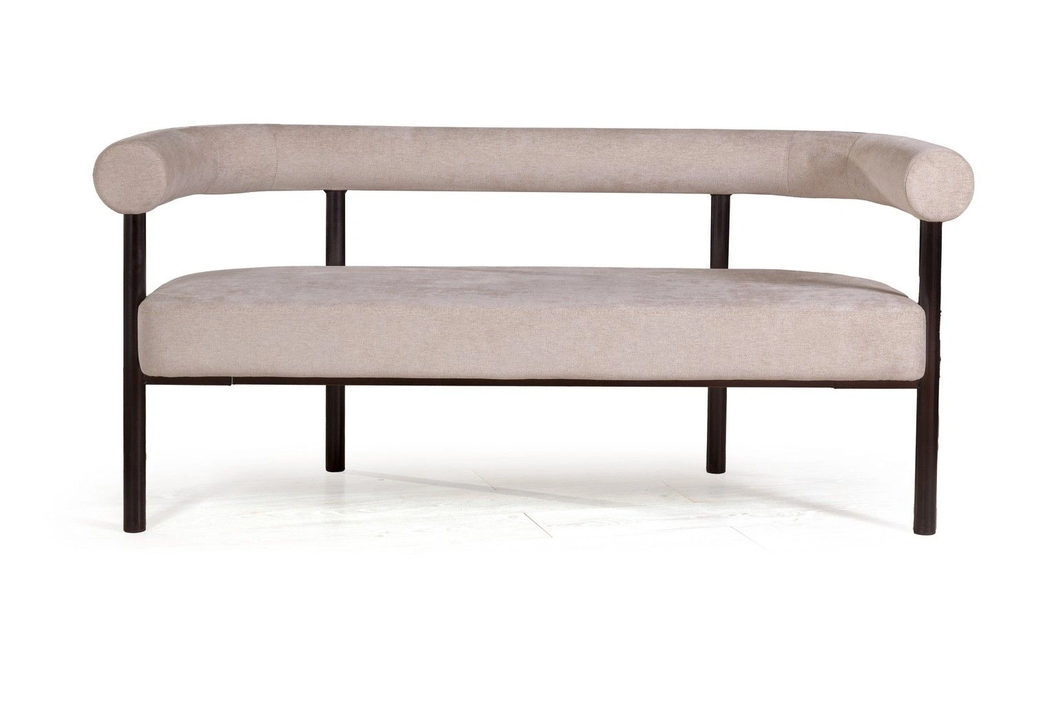 Диван Biggi, шенилл Puffy beige / опоры черные изображение Диван Biggi, шенилл Puffy beige / опоры черные фото