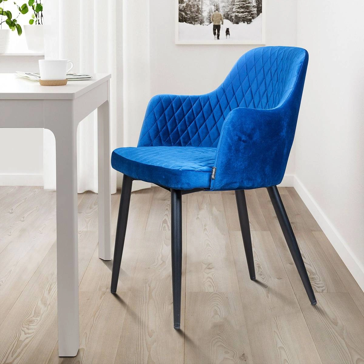 Стул с подлокотниками William, бархат кобальтовый изображение Стул с подлокотниками William, бархат кобальтовый фото