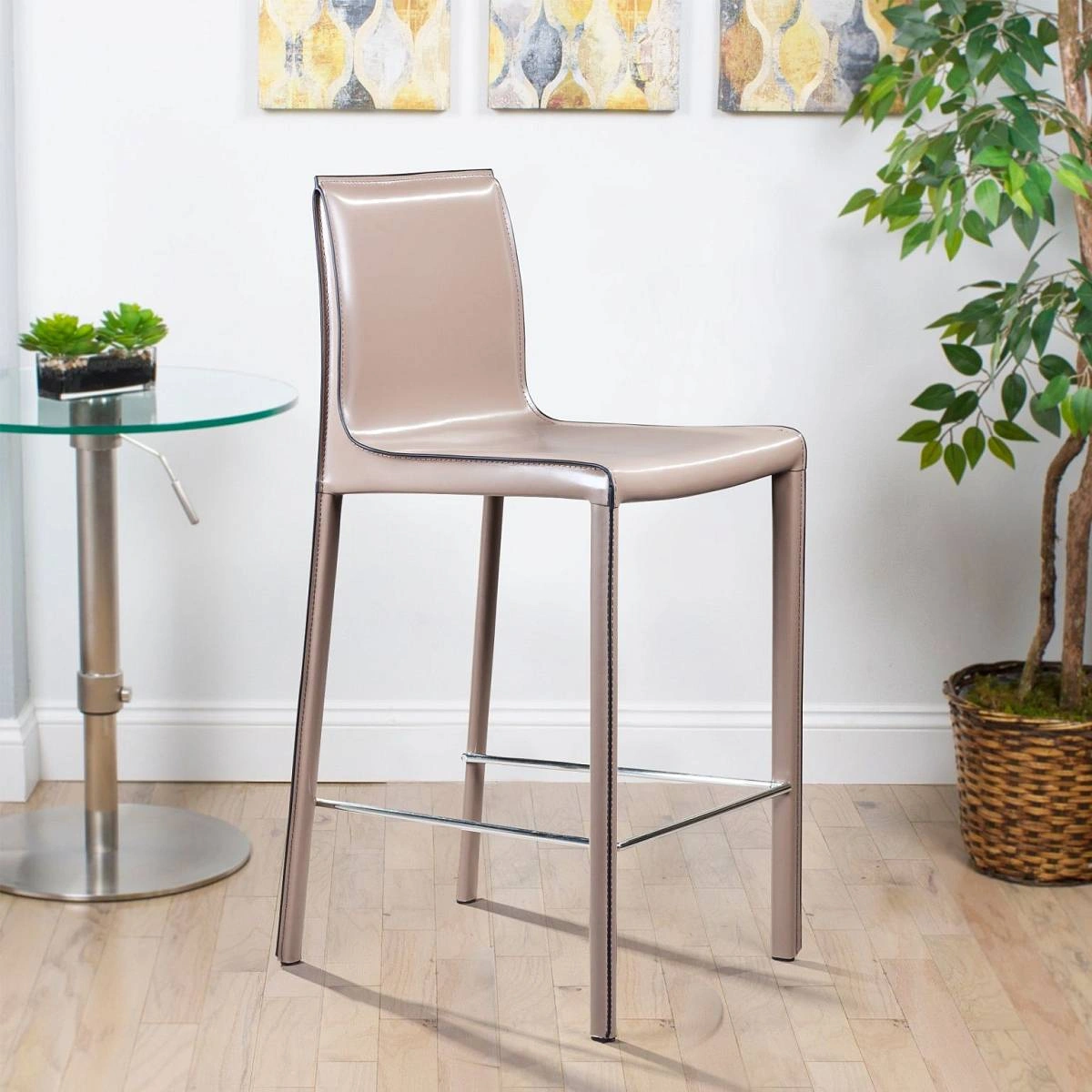 Стул полубарный Barrie, кожа капучино изображение Стул полубарный Barrie, кожа капучино фото