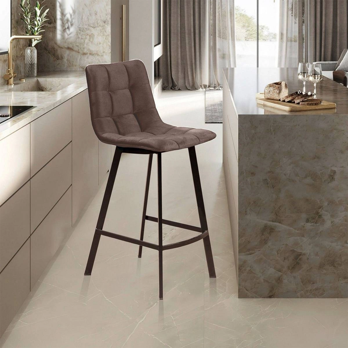 Стул полубарный UNO, бархат коричневый 12/ чёрный профиль фото