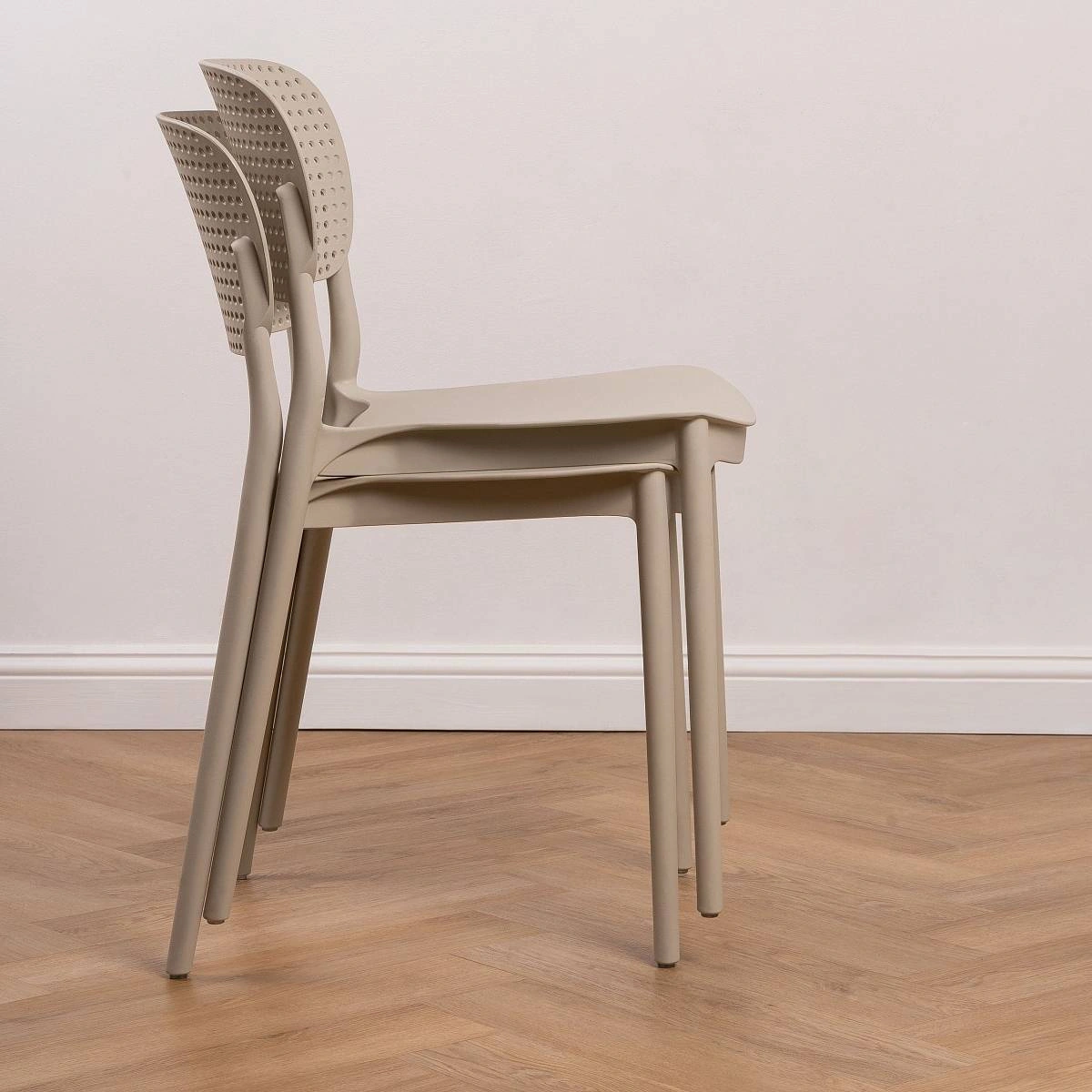 Стул Rene (RUS), (комплект 4 шт), пластик светло-бежевый изображение Стул Rene (RUS), (комплект 4 шт), пластик светло-бежевый фото