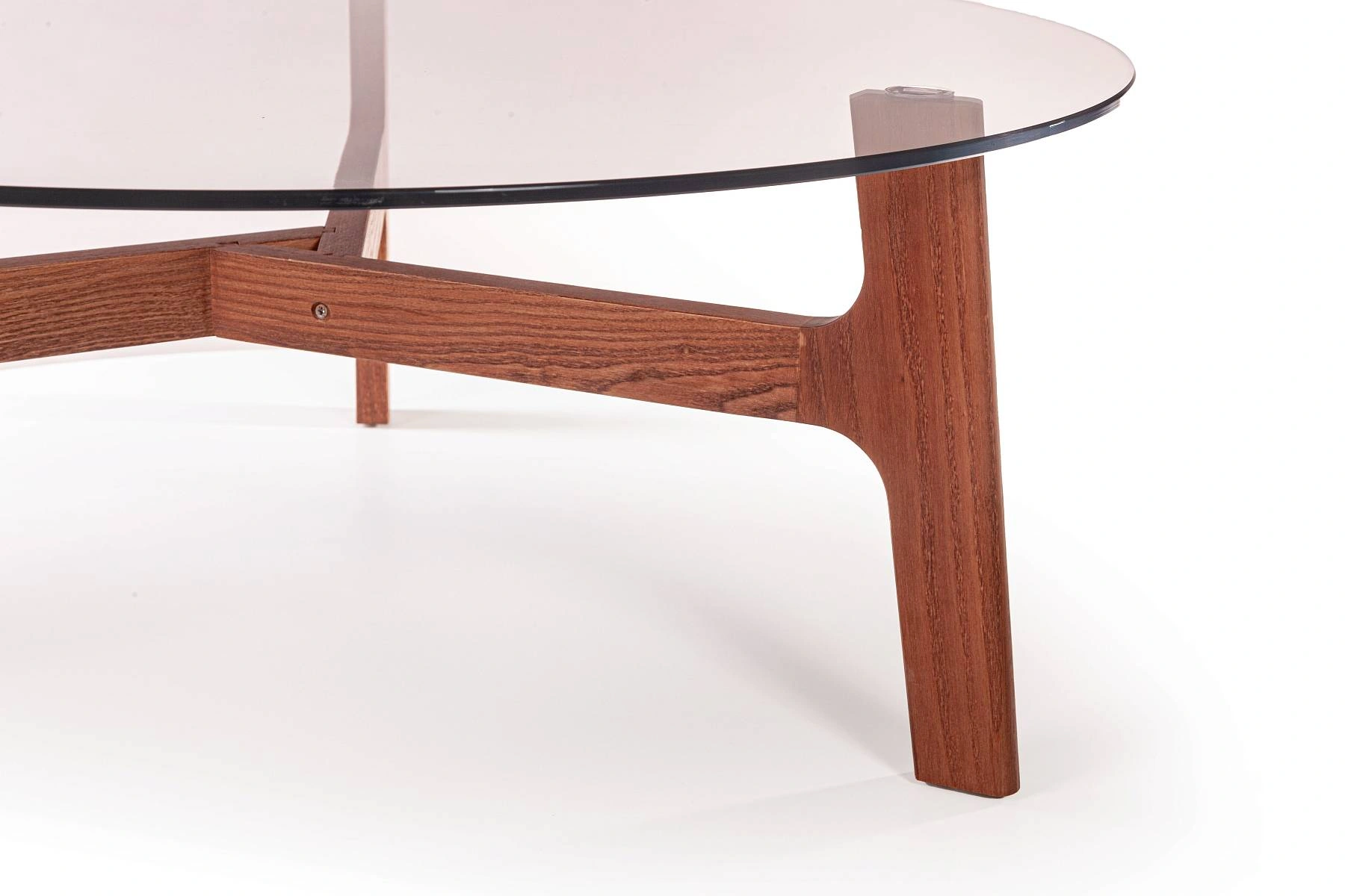 Журнальный столик Woddy D900 массив + стекло / опоры миндаль изображение Журнальный столик Woddy D900 массив + стекло / опоры миндаль фото