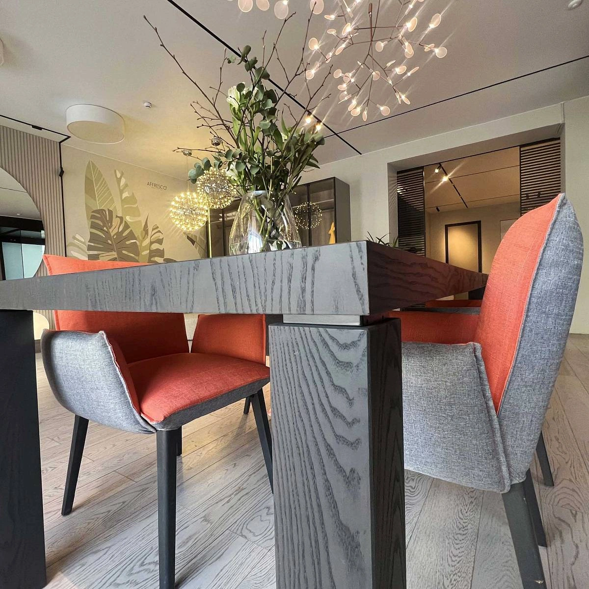 Стул с подлокотниками Kevin, рогожка оранжево/серый изображение Стул с подлокотниками Kevin, рогожка оранжево/серый фото