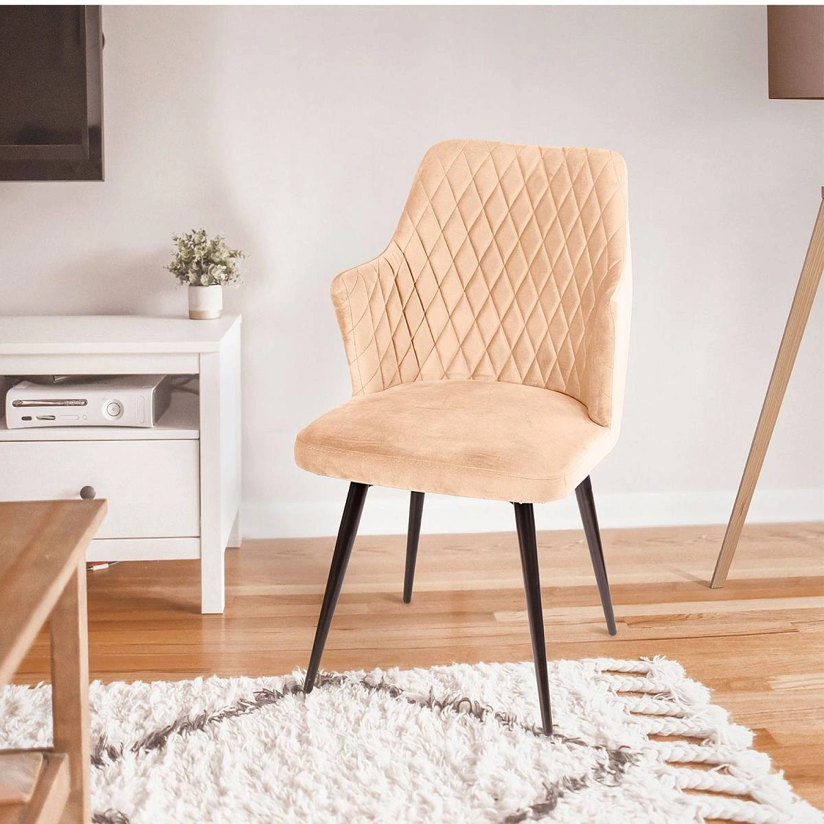 Стул поворотный на 360 градусов Hunt ромб, комплект (4шт), бархат бежевый 5 / чёрный конус изображение Стул поворотный на 360 градусов Hunt ромб, комплект (4шт), бархат бежевый 5 / чёрный конус фото