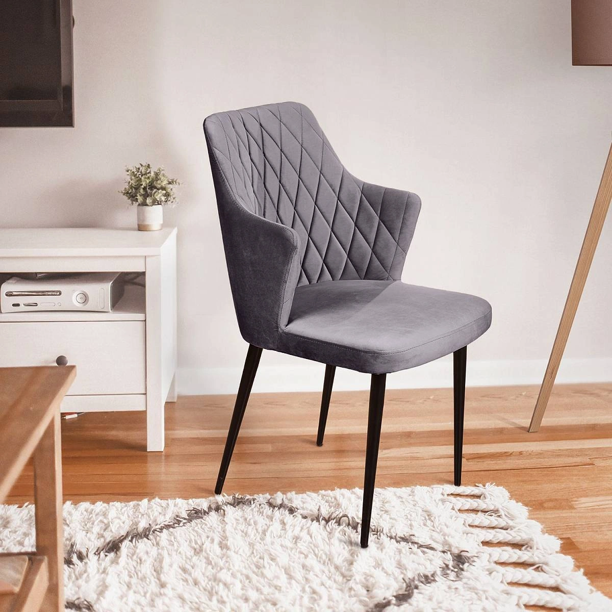 Стул с подлокотниками Hunt ромб, комплект (4шт), бархат серый 27 / чёрный конус изображение Стул с подлокотниками Hunt ромб, комплект (4шт), бархат серый 27 / чёрный конус фото