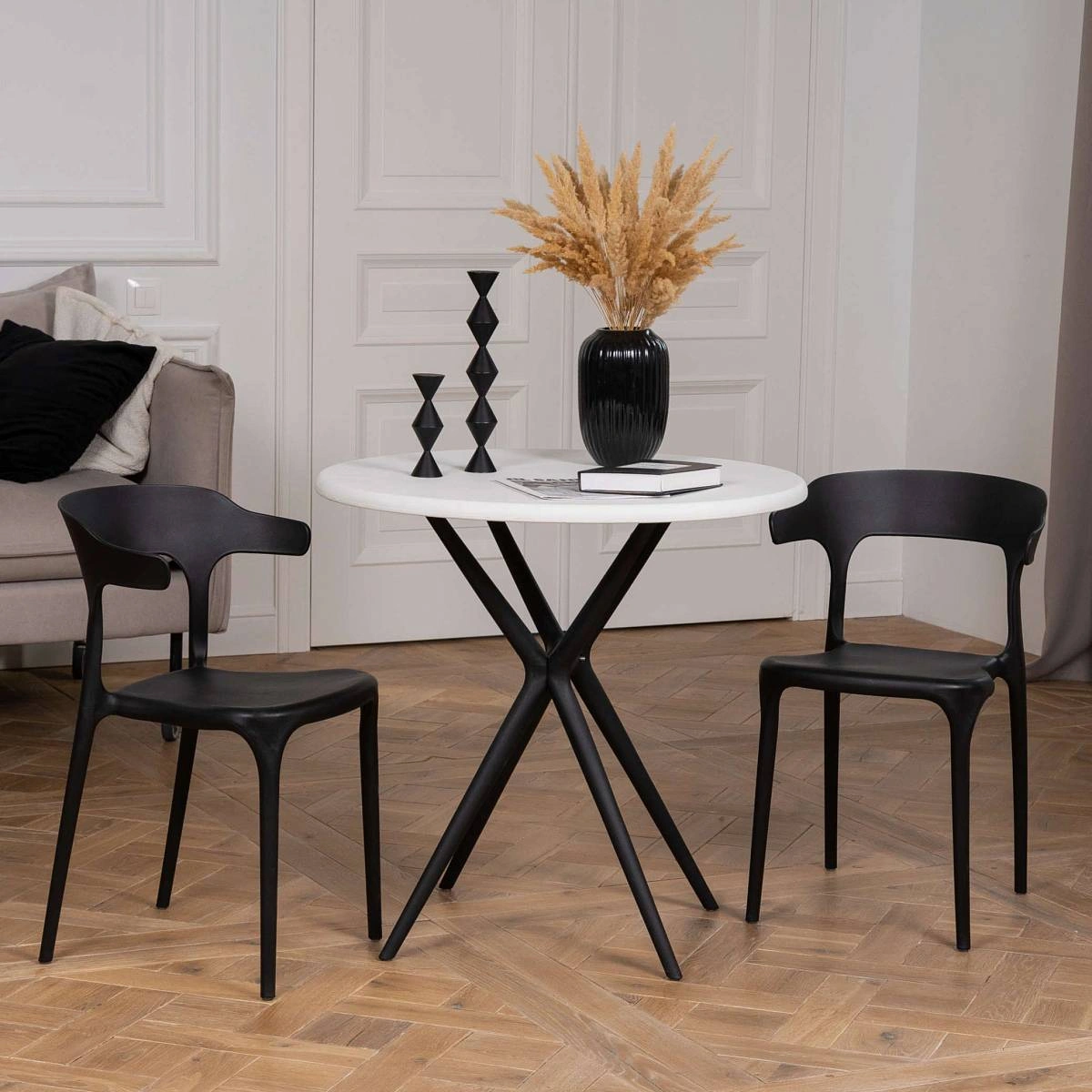 Стул Leo (RUS), комплект (4 шт), пластик черный изображение Стул Leo (RUS), комплект (4 шт), пластик черный фото