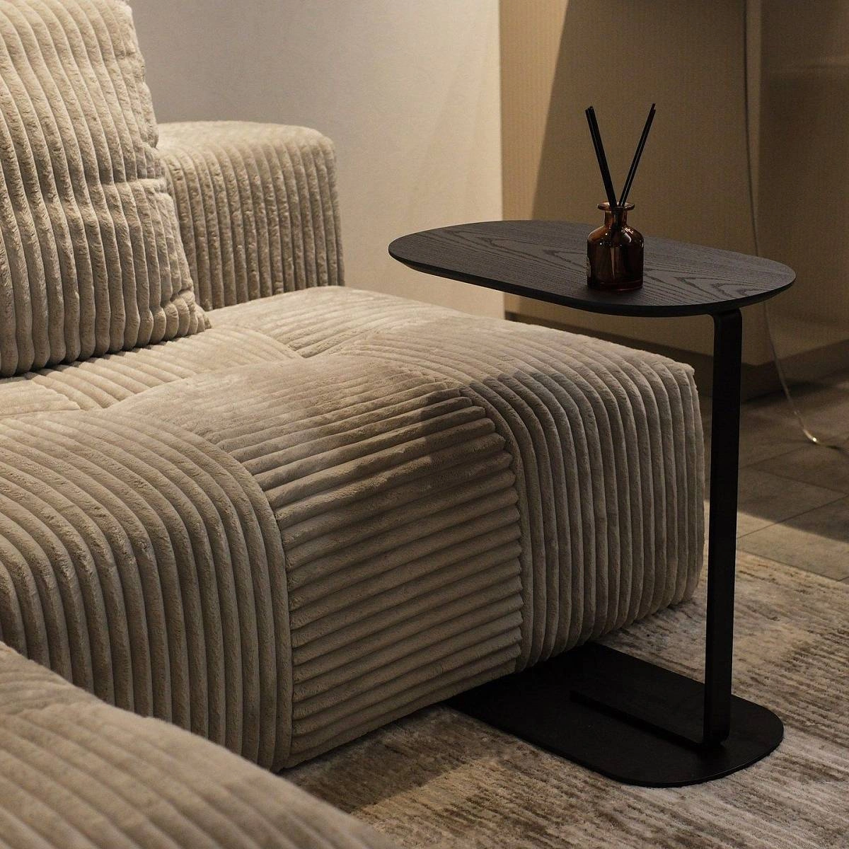 Журнальный столик приставной Side шпон черничный шоколад изображение Журнальный столик приставной Side шпон черничный шоколад фото