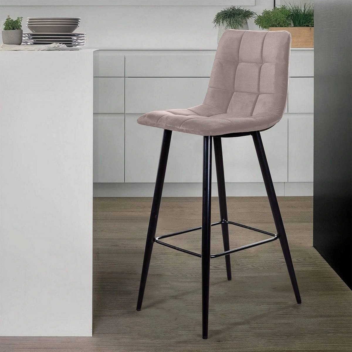 Стул барный UNO, бархат пепельно-бежевый 25 / чёрный конус изображение Стул барный UNO, бархат пепельно-бежевый 25 / чёрный конус фото